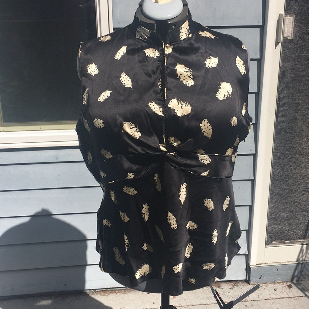 Vision black/cream top  mandarin collar size xL